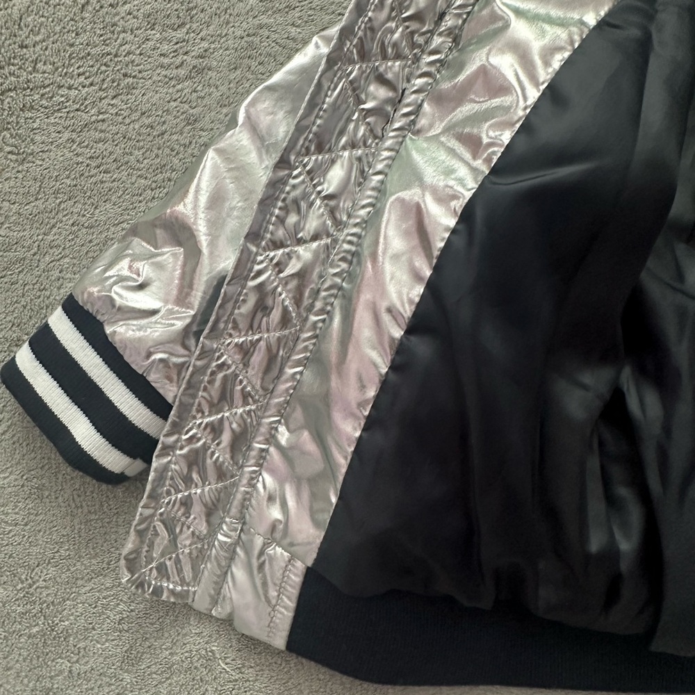 Metallic Silver Jacket - Picture 2 of 6